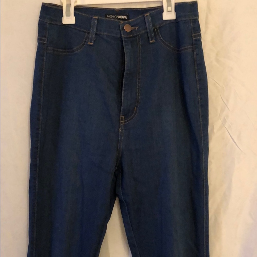 Jeans - Picture 2 of 5